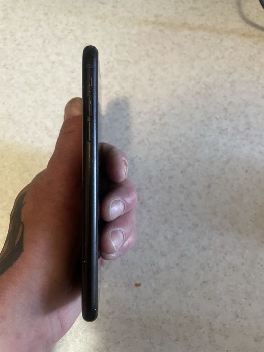 iphone xr 64 gb в рабочому стані