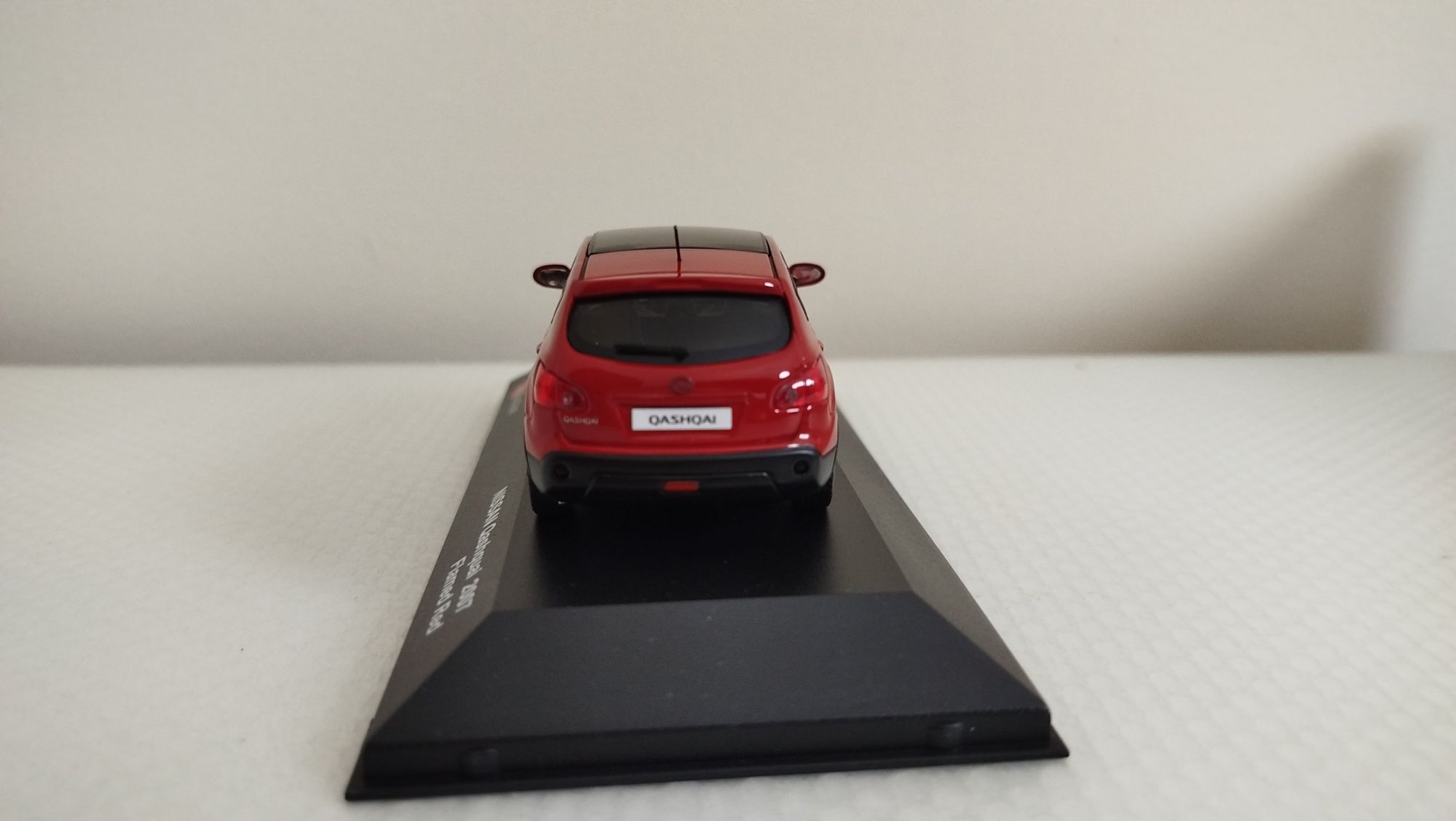 Miniatura Nissan Qashqai 1/43 Nova