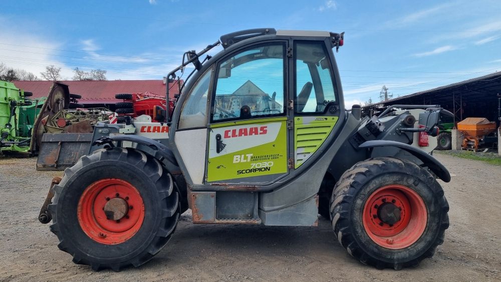 Ładowarka teleskopowa Claas Scorpion 7030