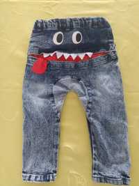 Spodnie chłopięce jeansowe 86