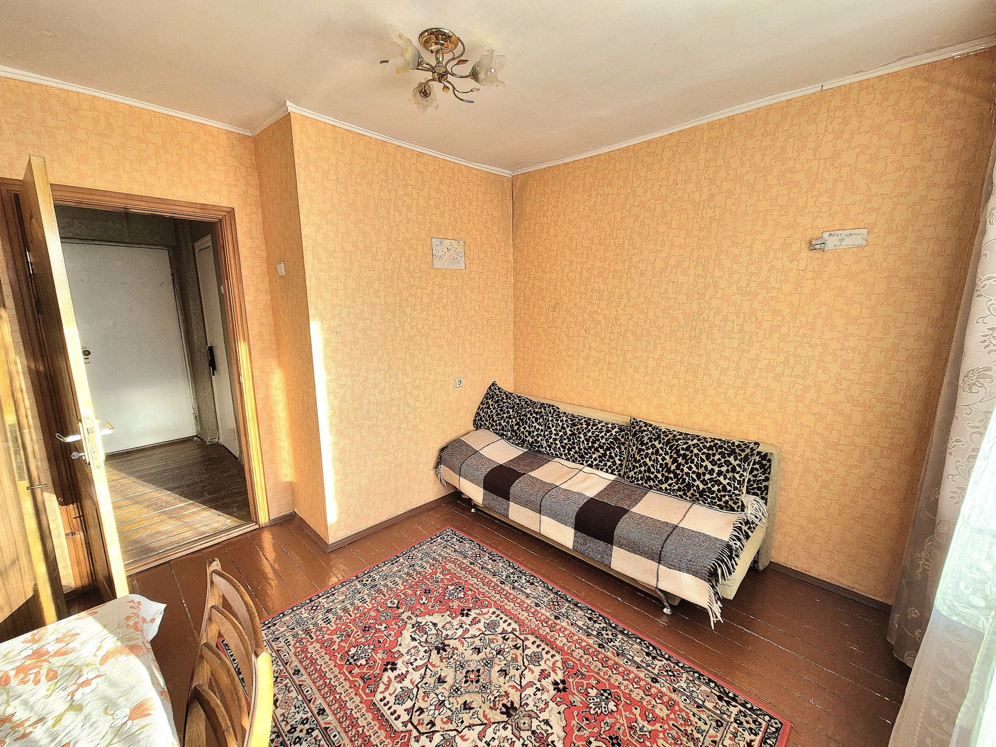 2 кімнати в 3-х кім квартирі р-н Глобала  7 поверх кімнати окремі