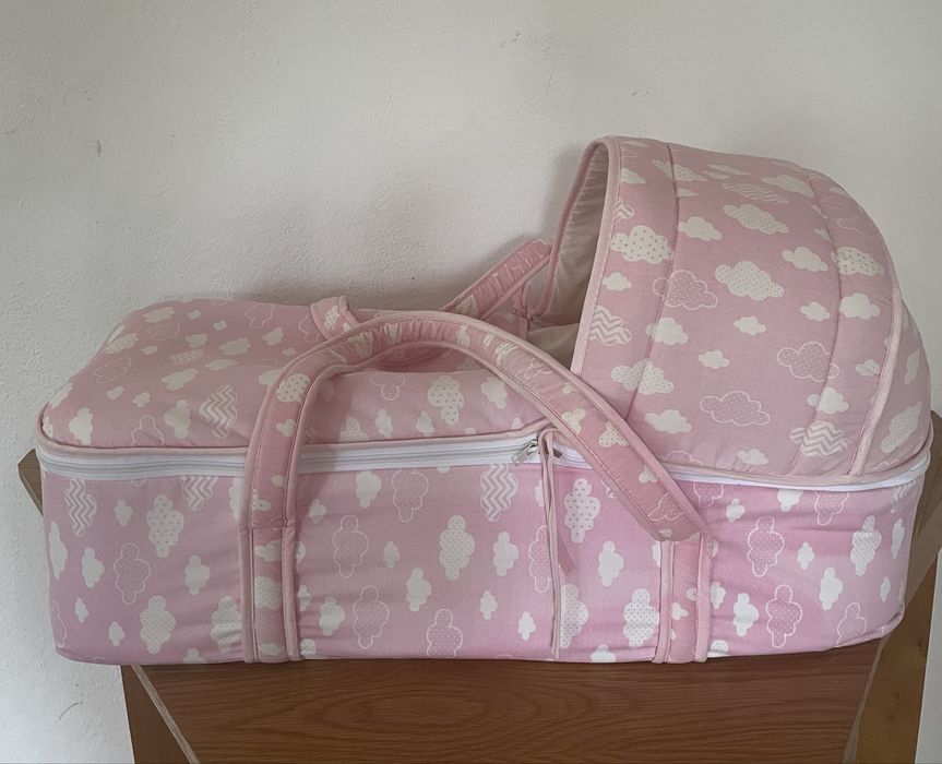 Alcofa de bébé rosa