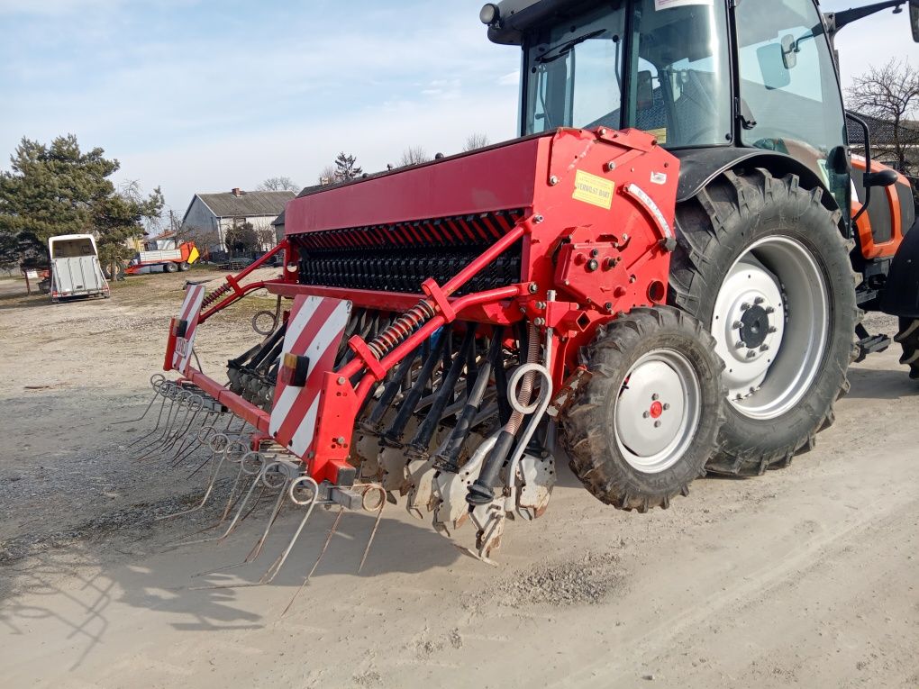 Siewnik kongskilde 3m brona aktywna pottinger 3m