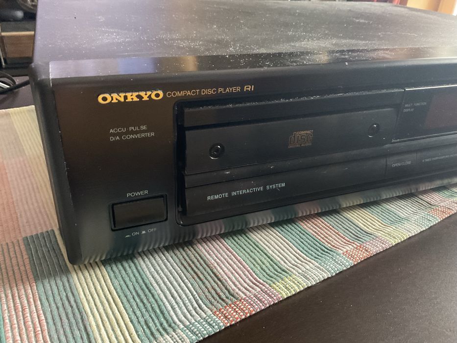 ONKYO CD Player DX-6810