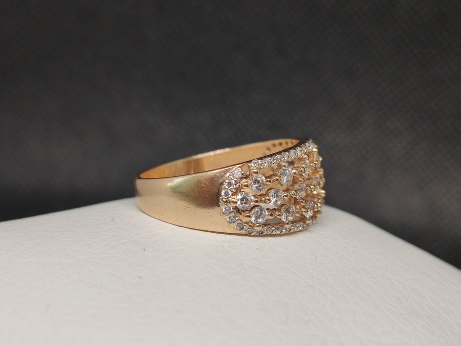 Кольцо золотое р19