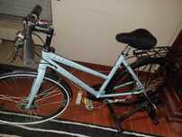 Bicicleta com aparelho roda livre