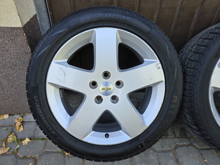 Felgi z oponami 215/50R17 Chevrolet HHR 5x110 Cobalt Opel Vectra Astra