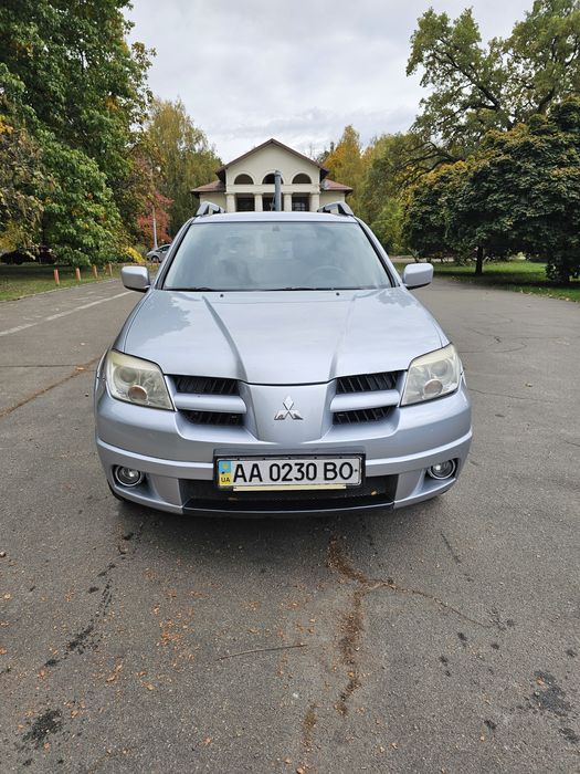 Mitsubishi Outlander 2008