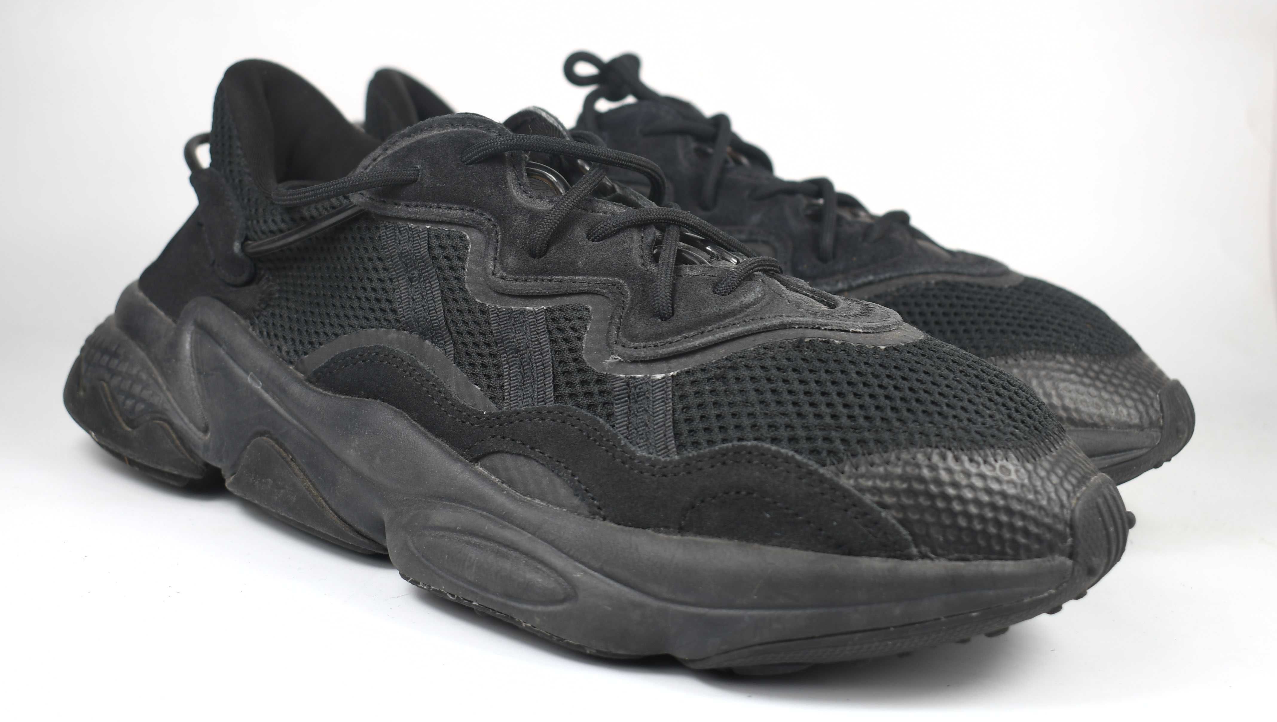 Używane Sneakersy adidas Ozweego EE6999 roz. 45 1/3