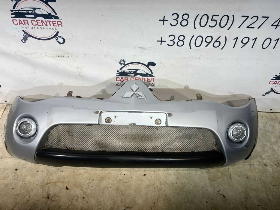 Бампер передній Mitsubishi L200 Л200 2005-14