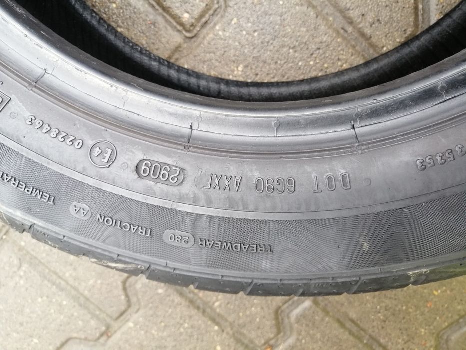 185/60R15 84H Continental ContiPremiumContact 2