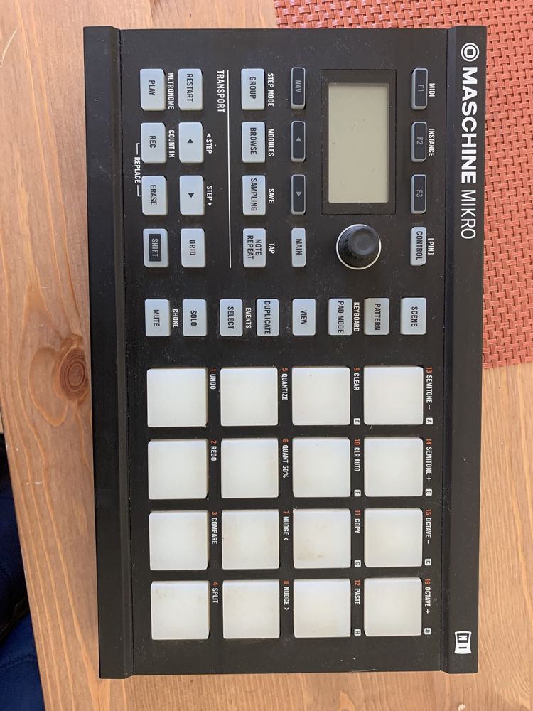 Native Instruments Maschine Mikro MK1