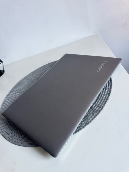 Laptop Lenovo Używany Uszkodzony