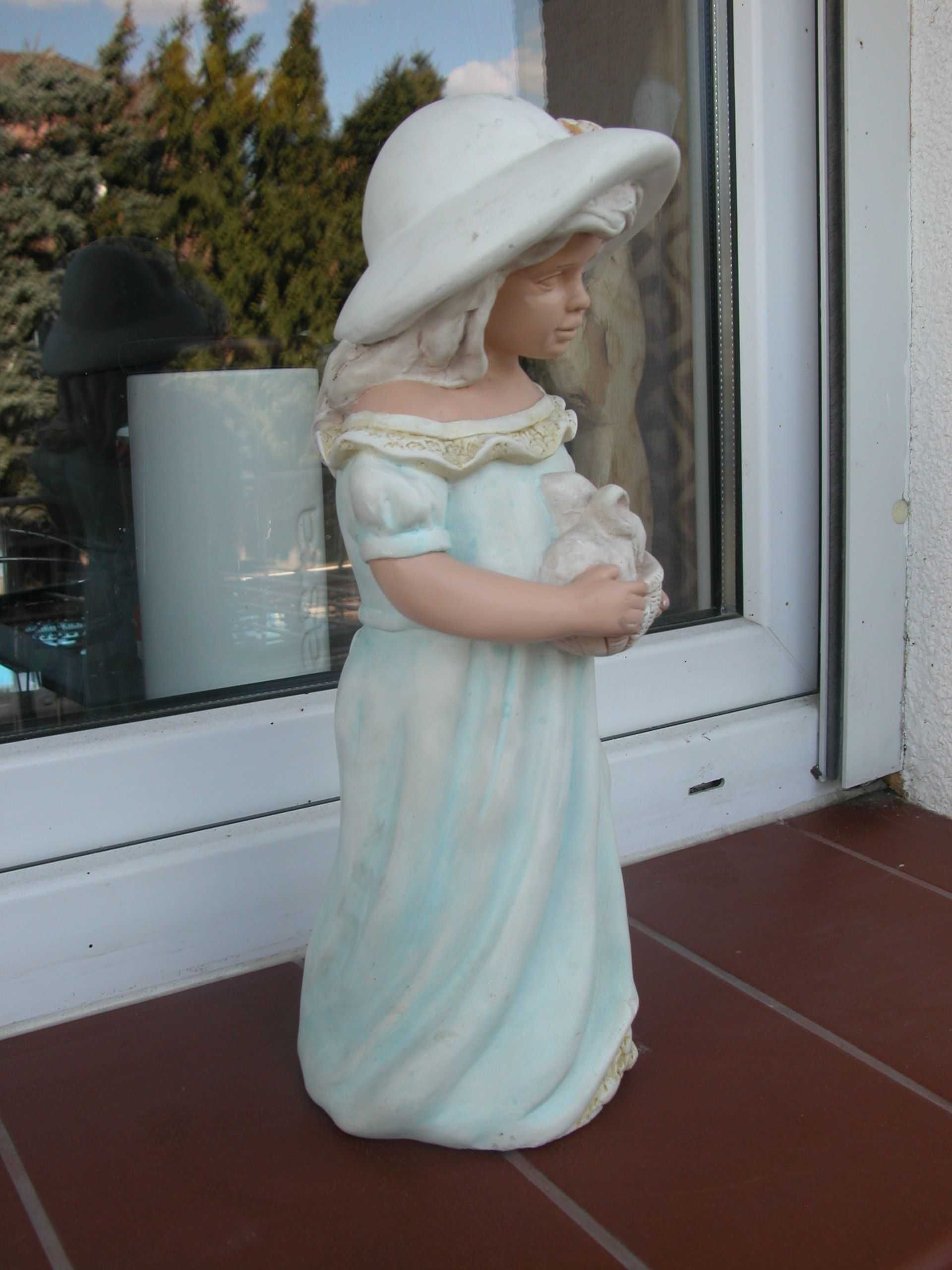 figurka- figura dama z królikiem