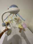Móbile carrossel Fisher-Price com música, luz e comando