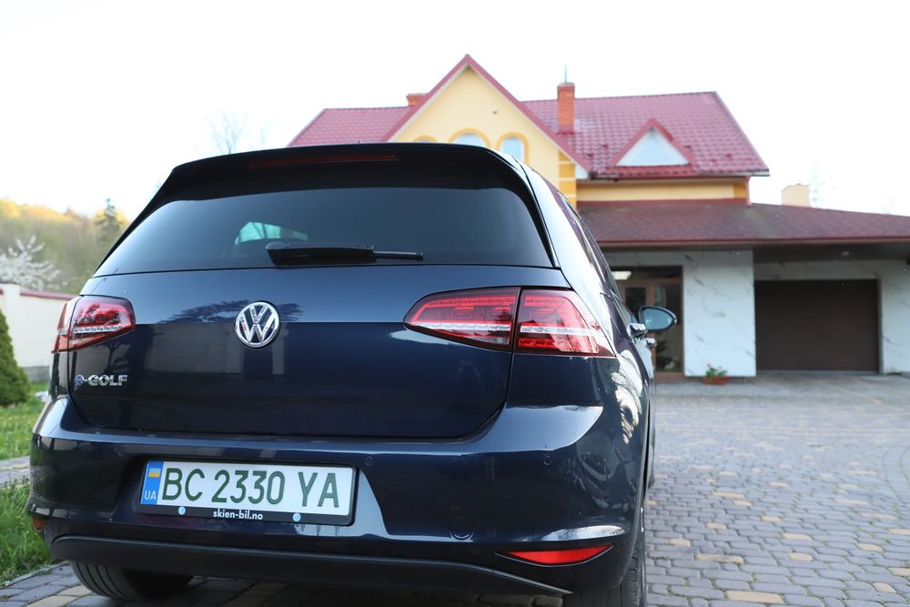 Wolkswagen e-golf 2015