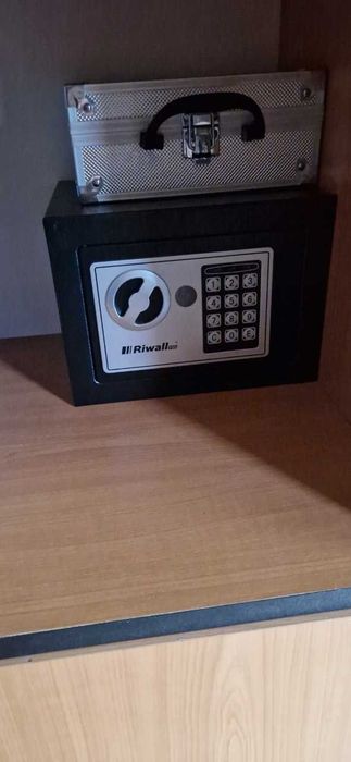 NOWY Sejf Domowy Elektroniczny Szyfr PIN Na Klucz Pieniądze