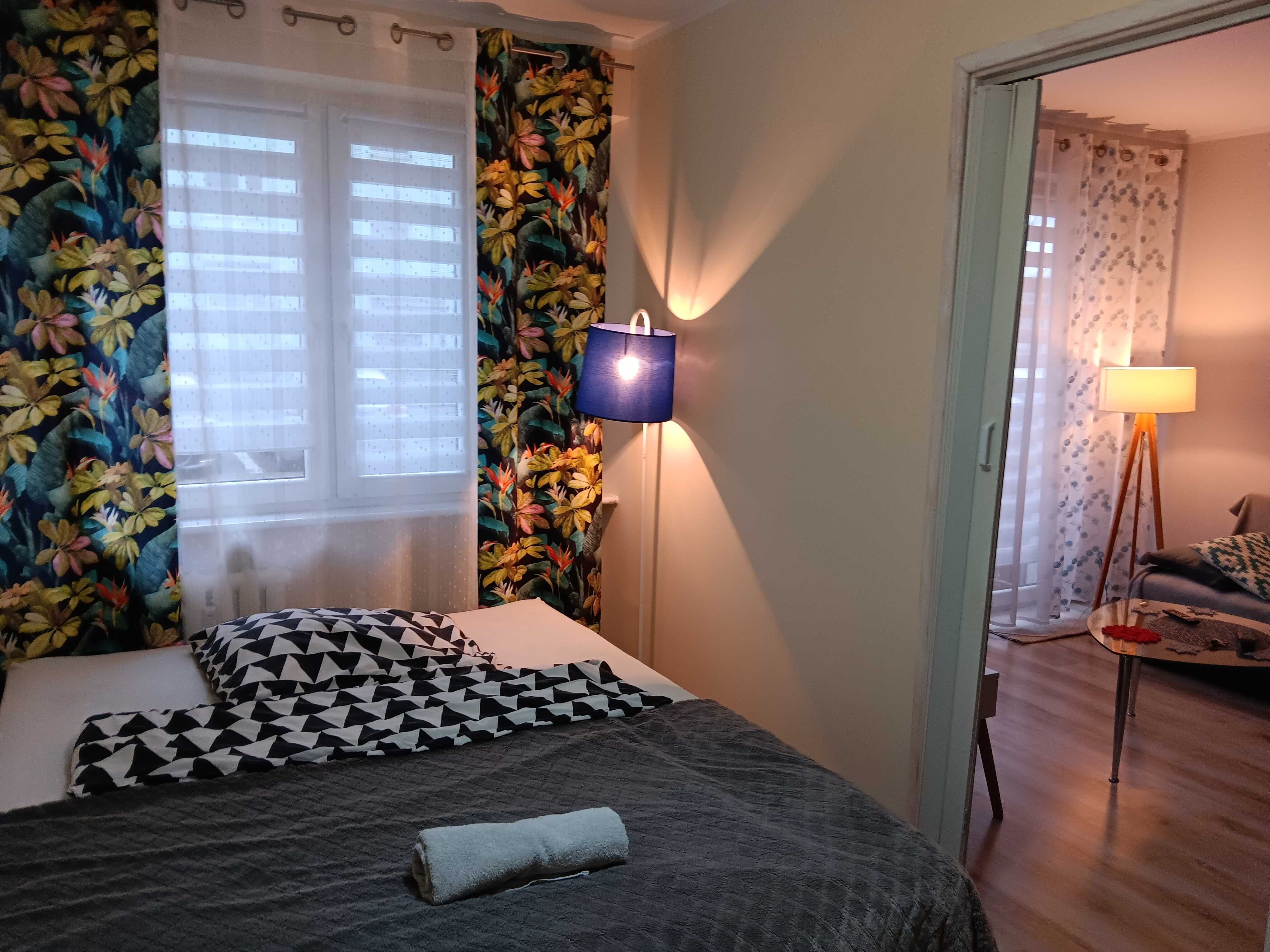 Apartament na doby - Noclegi "Mieszko" dla osób prywatnych i firm