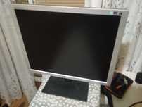 Monitor LG Flatron L1919S 19 cali