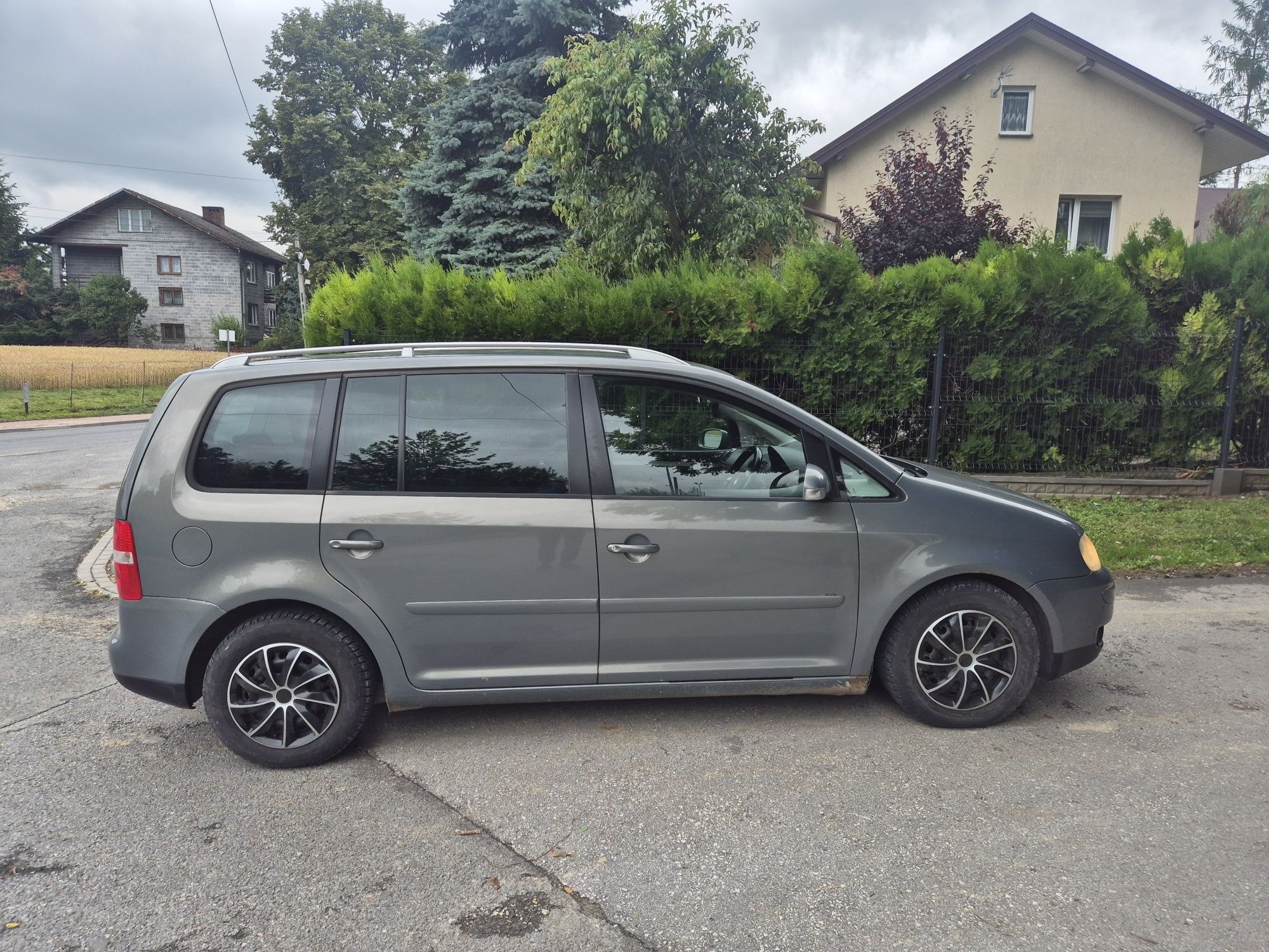 VW Touran 2.0 TDI 140 DSG 7 os. Anglik Zarejestrowany OC