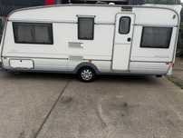 Caravana inglesa com tudo a functionar e accessories