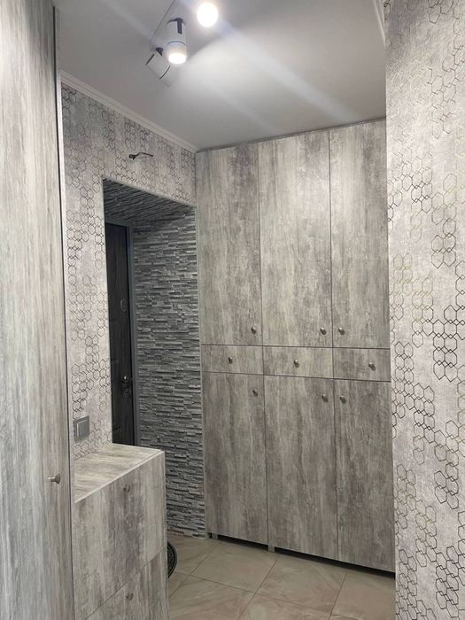 Оренда сучасної квартири на Площі Ринок.