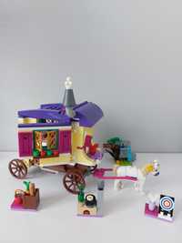 LEGO Disney 41157 "Karawana Podróżna Roszpunki"