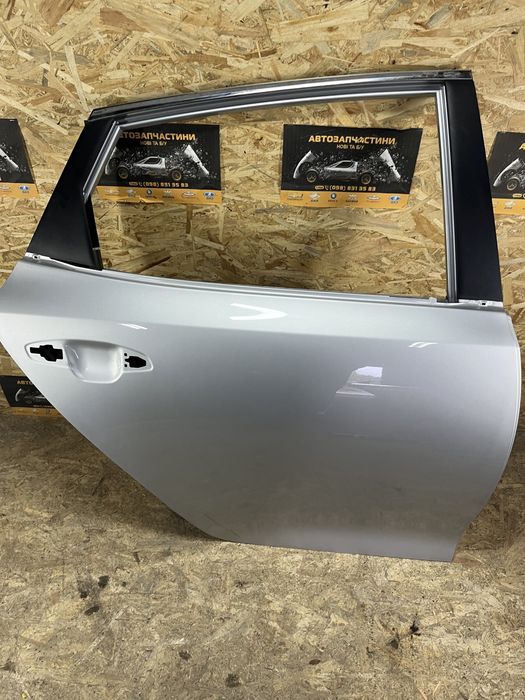 Бв Двері задні праві Kia Optima 16- сірий  кіа оптима 77004-D5000