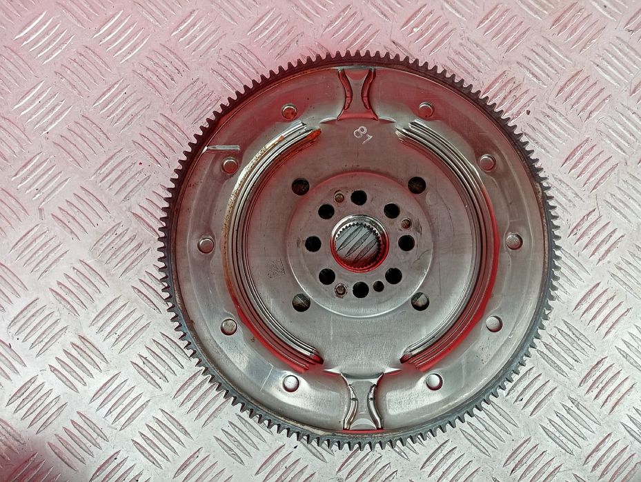 Маховик BMW X5 G05 Маховік Махове колесо БМВ Х5 Г05 Джи 05 Разборка