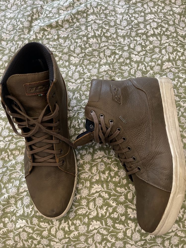 Bota para mota TCX GTX - castanha