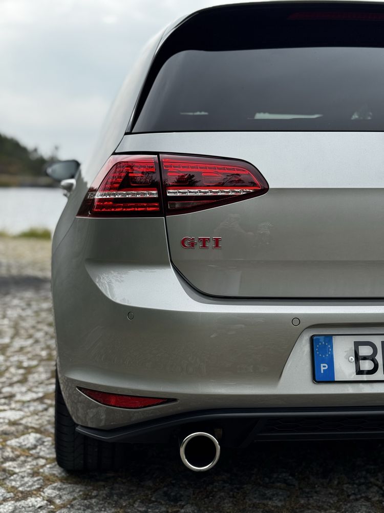 VW Golf GTI Performance DSG