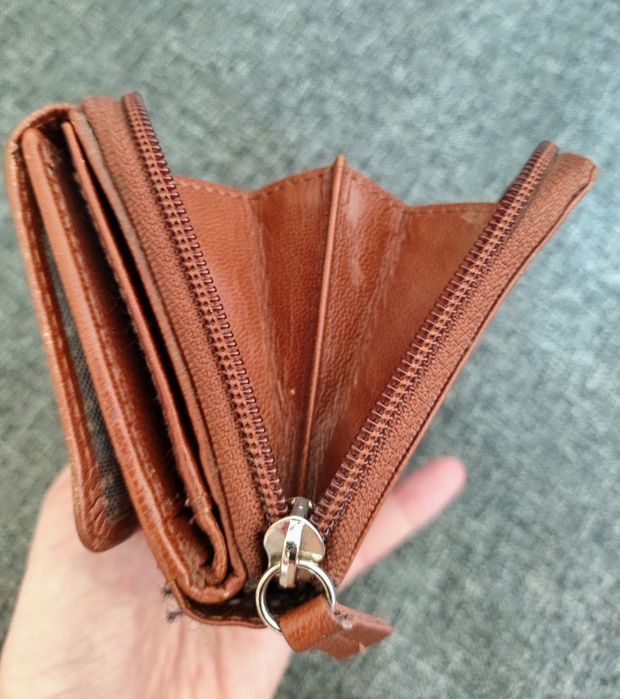 Skórzany portfel damski brązowy 5th Avenue