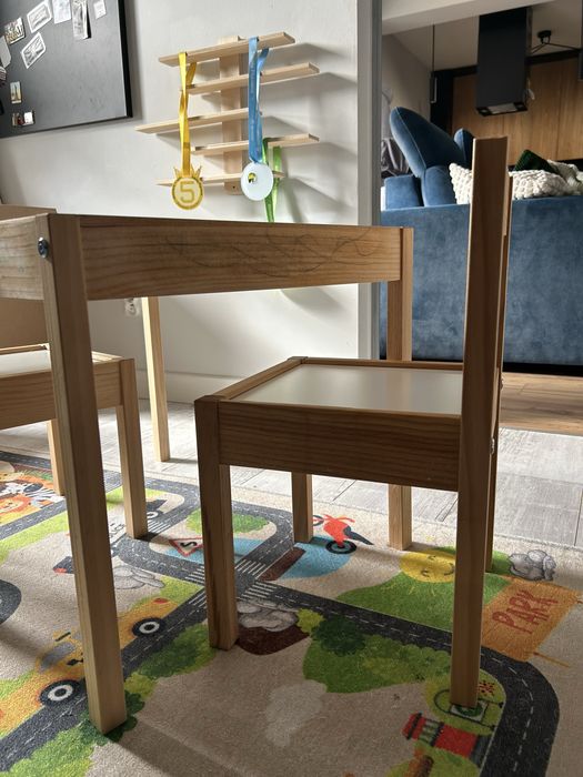 Stolik dla dzieci Ikea
