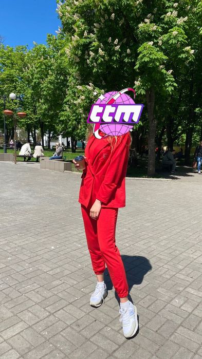 Костюм женский, тройка