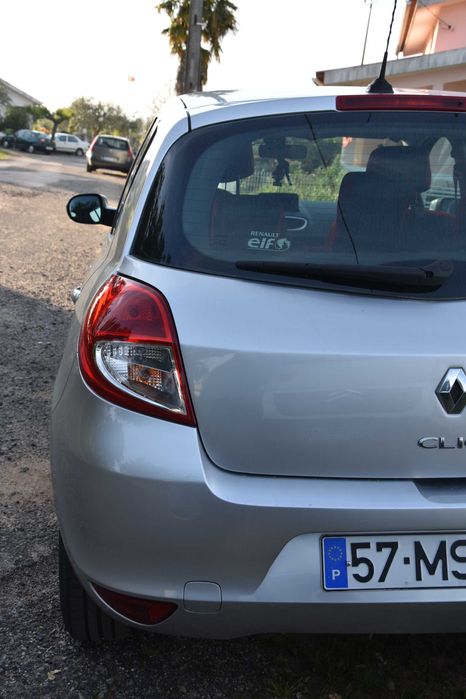Renault Clio RipCurl Edition