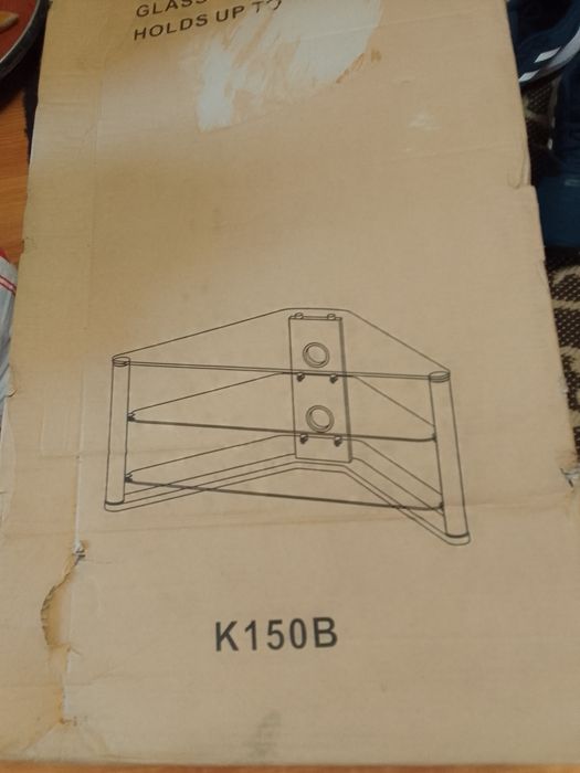 Столик кутовий. Тумбочка скляна для телевізора. В ідеальному стані.