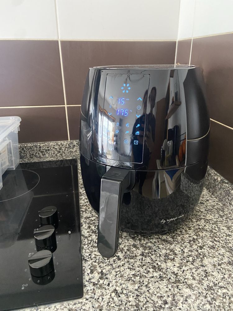 25€ Air fryer espaço casa