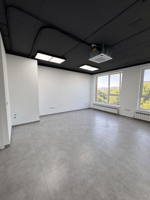 Оренда офісу Бізнес Центр Кут вул. Старокостянтинівське шосе