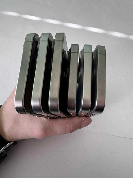 Європа Apple iPhone 15 Pro Max 256/512gb Pro 128/256gb Дисплей Екран