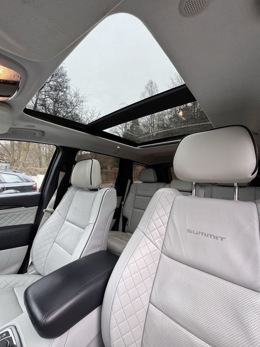Jeep Grand Cherokee Summit 3.0 V6 Salon Polska