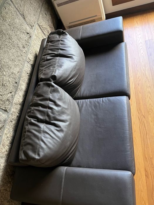 Sofá castanho 2 lugares