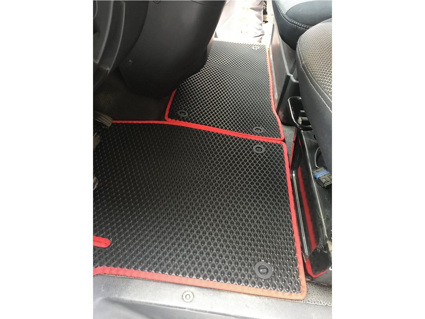 Nissan NV400 2010+ Коврики салона, EVA