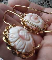 Piękne kolczyki złoto 585 kamea koral angel skin