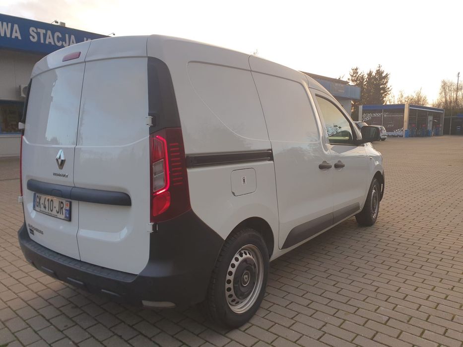 Renault Express 2022 tylko 19800km 1.5Blue Fv 23% OKAZJA