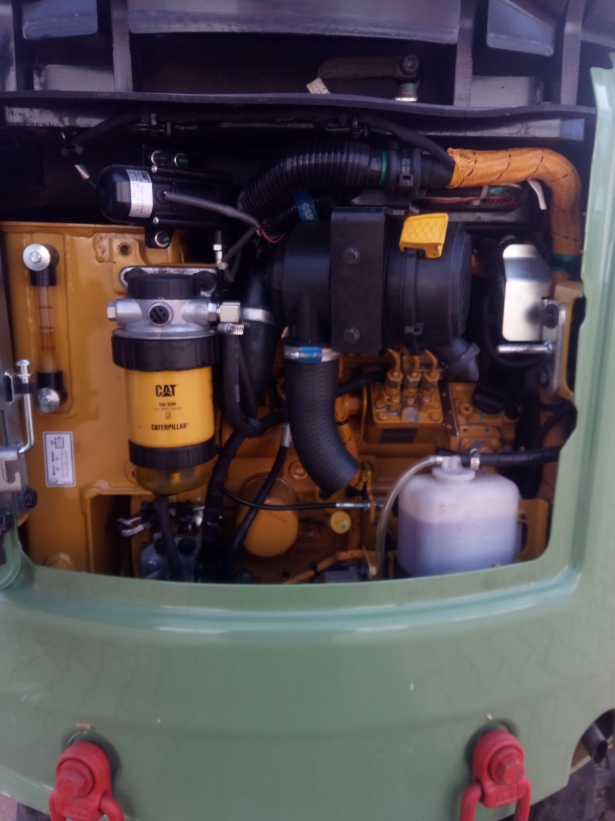 Sprzedam minikoparkę Caterpillara 301.6 rok2021