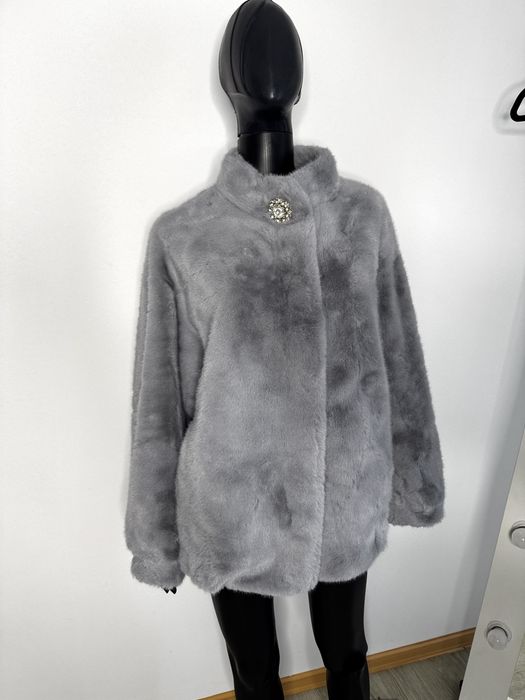 Розкішна нова сіра шуба еко штучне хутро 46 48 50