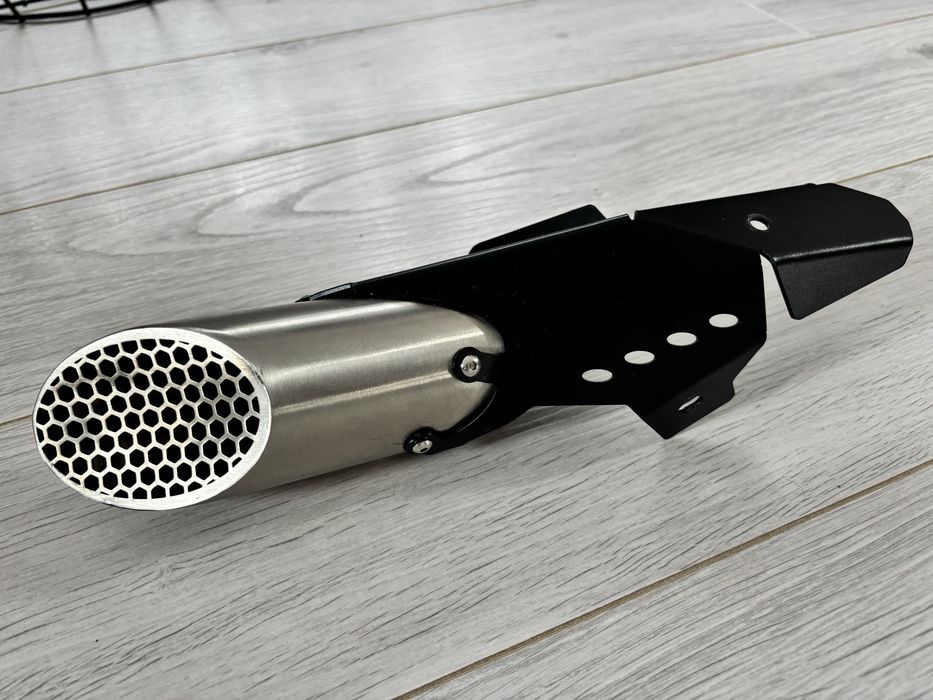 Osłona wydechu w stylu Moto-GP do Yamaha MT-07