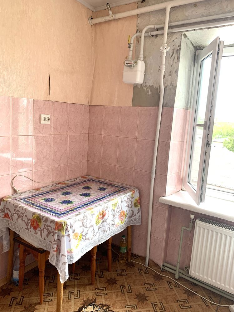 Продам 2-кімнатну квартиру в центрі Здолбунова $