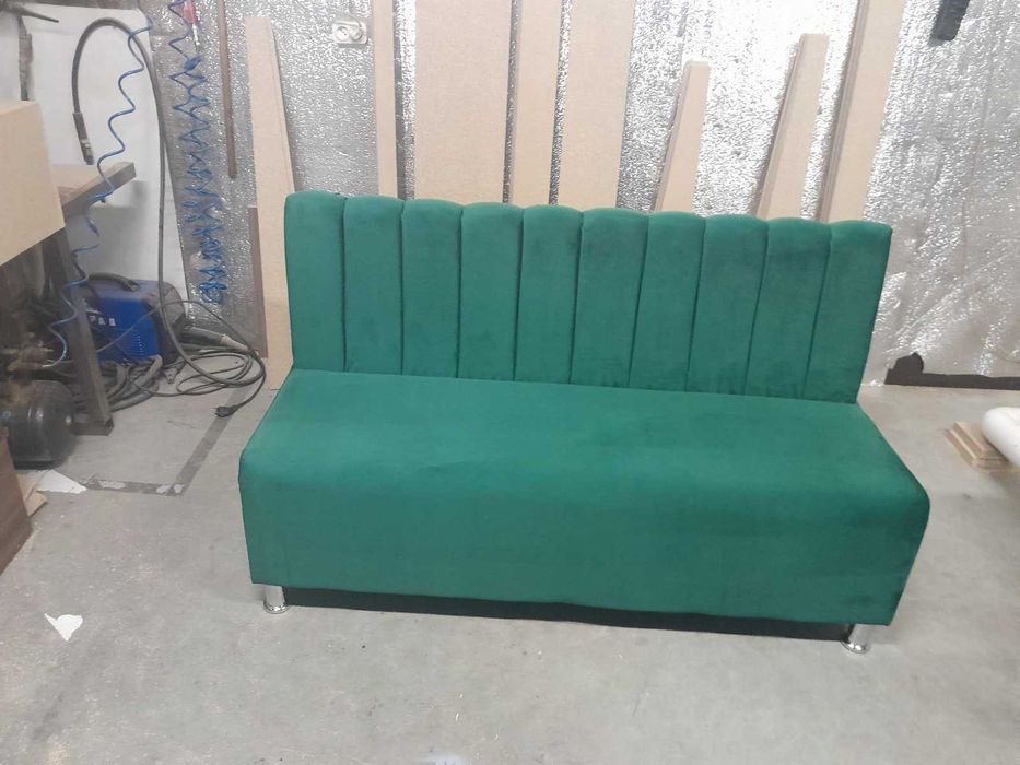 Дивани диван очікування для офісів, салонів краси, кав'ярень, кафе