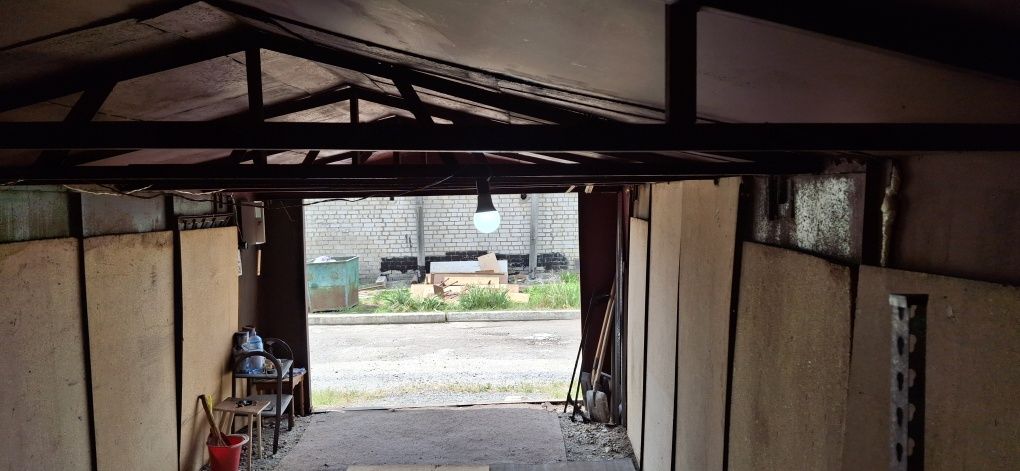 Продам гараж в кооперативе "Южный" Тополь2